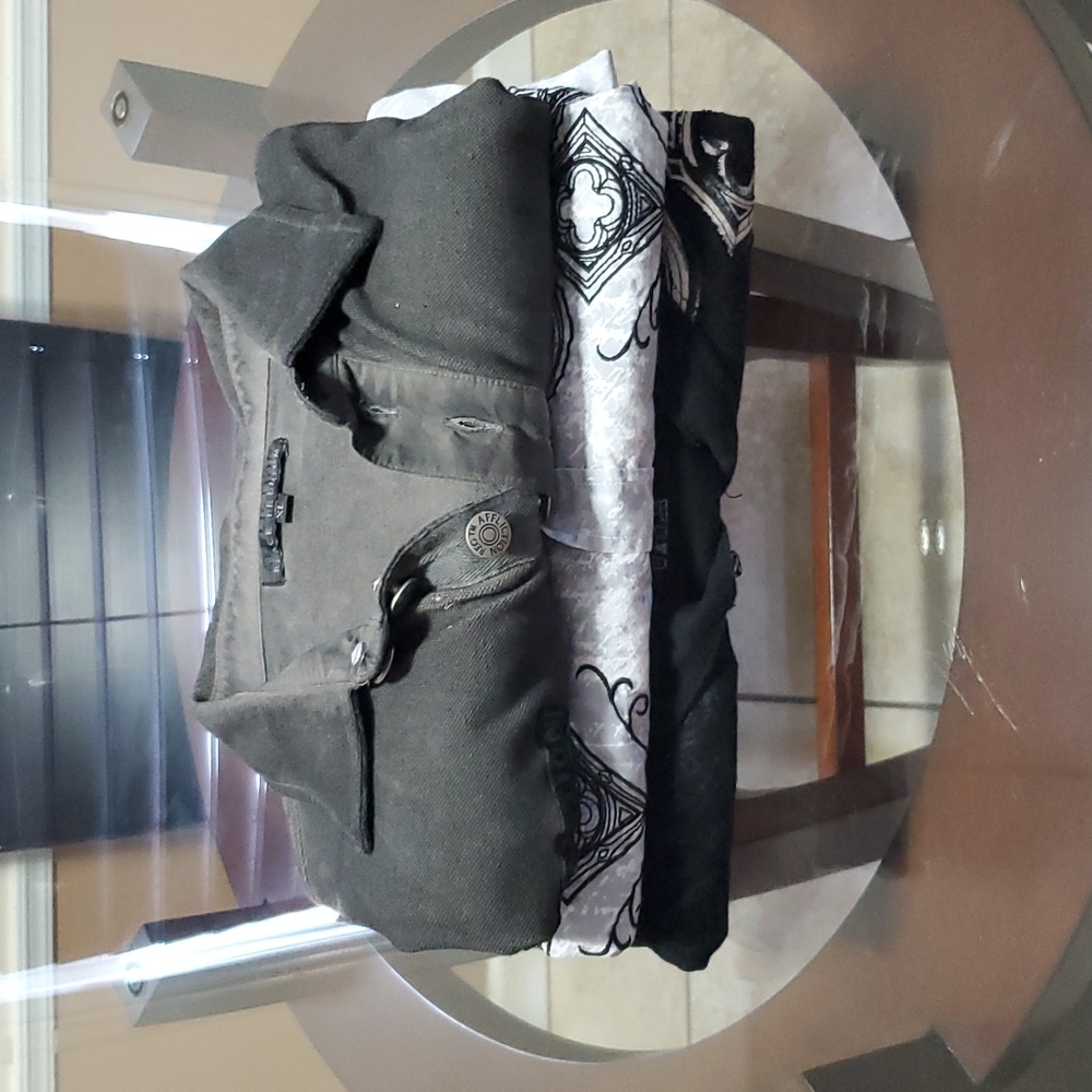 Affliction holiday bundles are back!!